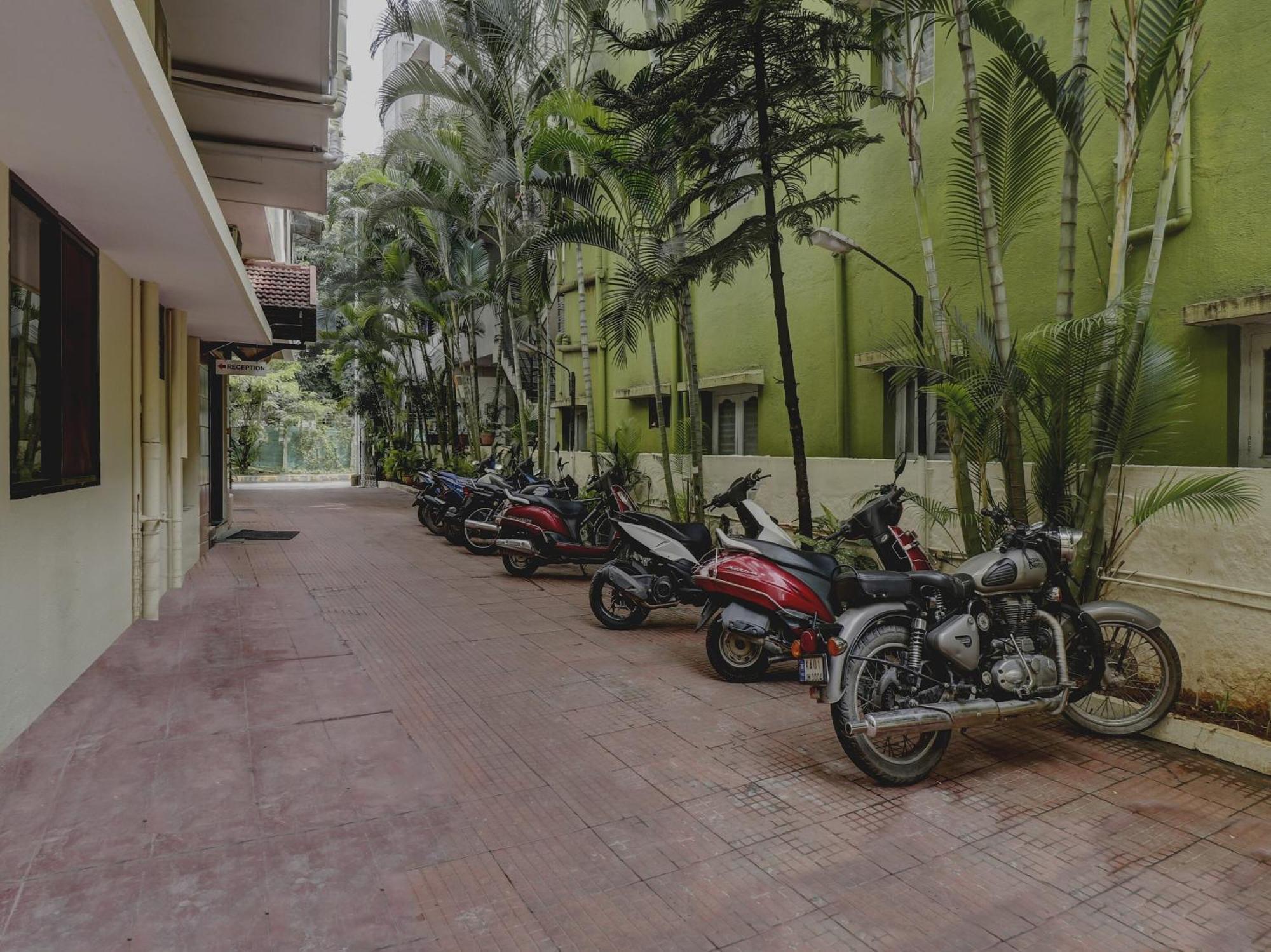 Super Collection O Green View Homes Near Nexus Bangalore Dış mekan fotoğraf
